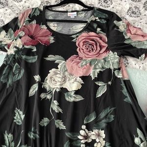 Lularoe large perfect T nwot